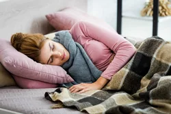 5 Per chi ha il sonno caldo i rilievi del materasso infusi di rame sono i migliori